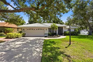 1052 W Truman St, Nokomis, FL 34275 - Photo 1