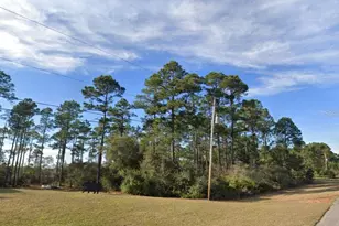 2249 Winfield Dr, Navarre, FL 32566 - Photo 1