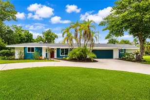 6211 Canary St, Sarasota, FL 34241 - Photo 1