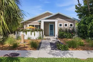 1421 14th St N, Saint Petersburg, FL 33704 - Photo 1