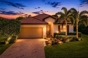 10233 Loch Lomond Dr, Bradenton, FL 34211 - Photo 1