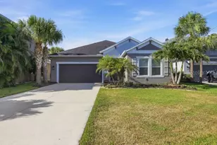 5713 Sunflower Cir, Sarasota, FL 34238 - Photo 1