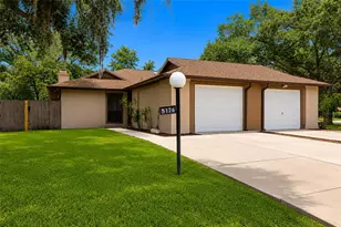 5176 Cedar Hammock Ln, Sarasota, FL 34232 - Photo 1