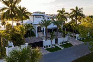6448 Hollywood Blvd, Sarasota, FL 34231 - Photo 1