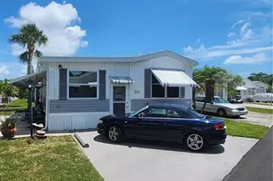 1674 University Pkwy, Sarasota, FL 34243 - Photo 1