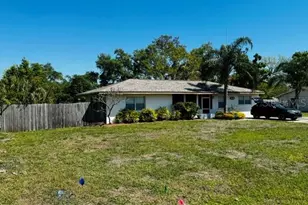 308 Linden Dr, Ellenton, FL 34222 - Photo 1