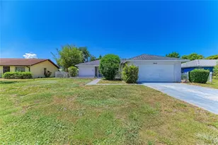 6601 13th Ave Dr W, Bradenton, FL 34209 - Photo 1