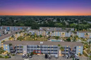 2053 Sunset Dr, Bradenton, FL 34207 - Photo 1