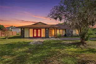 2951 Gocio Rd Ext, Sarasota, FL 34235 - Photo 1