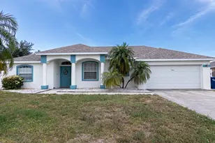 906 Wee Burn Pl, Sarasota, FL 34243 - Photo 1