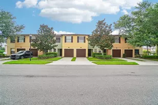 2516 Oleander Lakes Dr, Brandon, FL 33511 - Photo 1