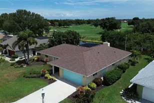 732 S Gondola Dr, Venice, FL 34293 - Photo 1