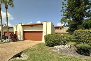 6206 Courtside Dr, Bradenton, FL 34210 - Photo 1