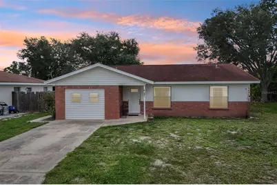107 67th Street NE, Bradenton, FL 34208 - Photo 1