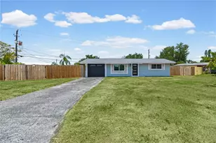 3012 15th St W, Bradenton, FL 34205 - Photo 1