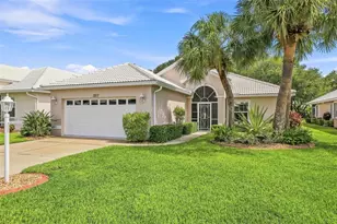 1317 Clubview Ct, Venice, FL 34292 - Photo 1