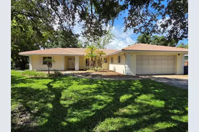 1876 Mid Ocean Circle, Sarasota, FL 34239 - Photo 1