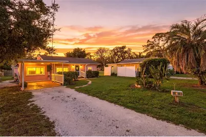 304 Mount Pleasant Road, Nokomis, FL 34275 - Photo 1