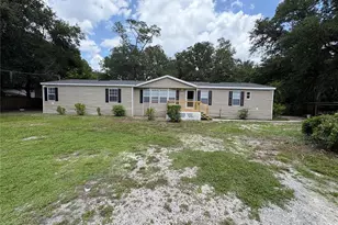 3232 Spirit Lake Rd, Winter Haven, FL 33880 - Photo 1