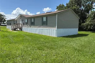 925 NW 8th St, Mulberry, FL 33860 - Photo 1