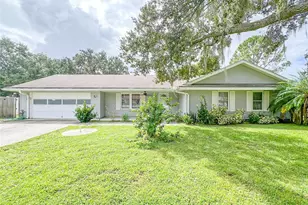 2926 Forestgreen Dr S, Lakeland, FL 33811 - Photo 1