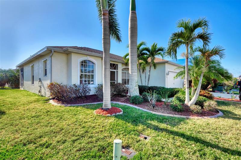 1693 Palace Ct, Port Charlotte, FL 33980 MLS C7465364 Coldwell Banker