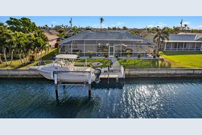 523 Matares Drive, Punta Gorda, FL 33950 - Photo 1