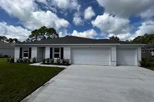 197 Pine Grove Dr, Palm Coast, FL 32164 - Photo 1