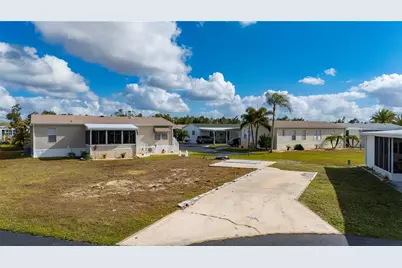 1000 Kings Highway #400, Port Charlotte, FL 33980 - Photo 1