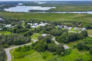 128 Valencia Ct, Punta Gorda, FL 33982 - Photo 1