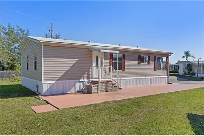 1000 Kings Highway #4, Port Charlotte, FL 33980 - Photo 1