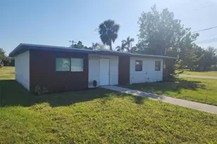 404 Hargreaves Ave, Punta Gorda, FL 33950 - Photo 1