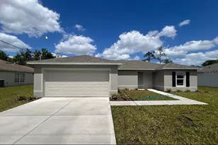 89 Randolph Dr, Palm Coast, FL 32164 - Photo 1