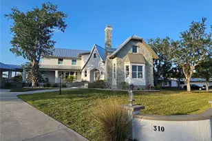 310 Severin Rd SE, Port Charlotte, FL 33952 - Photo 1