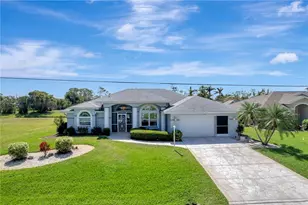 229 Sportsman Rd, Rotonda West, FL 33947 - Photo 1