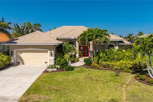211 Lido Dr, Punta Gorda, FL 33950 - Photo 1