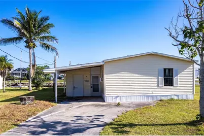 700 Holiday Drive, Punta Gorda, FL 33950 - Photo 1