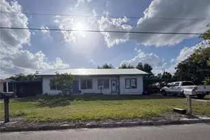 601 N Waldron St, Arcadia, FL 34266 - Photo 1