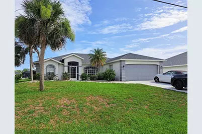 13 Bunker Road, Rotonda West, FL 33947 - Photo 1