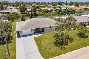 444 Edgewood Rd, Venice, FL 34293 - Photo 1