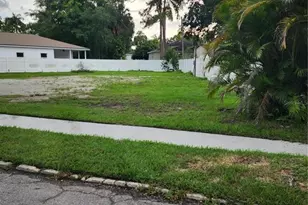 120 Brown St, Bradenton, FL 34208 - Photo 1