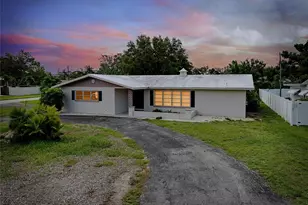 617 Cadiz Rd, Venice, FL 34285 - Photo 1