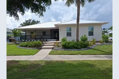 808 W Olympia Avenue, Punta Gorda, FL 33950 - Photo 1