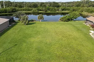 12779 SW Pembroke Cir S, Lake Suzy, FL 34269 - Photo 1