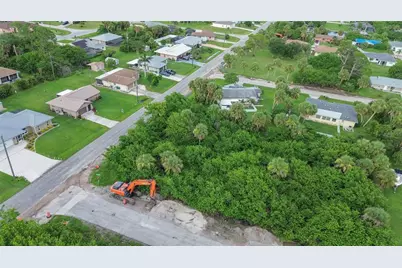 18082 Wolbrette Circle, Port Charlotte, FL 33948 - Photo 1