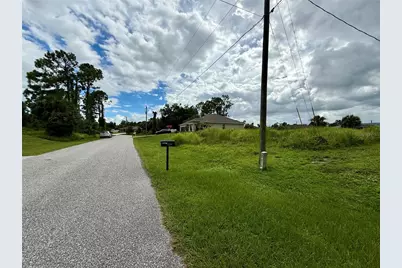 Namiot Cir, North Port, FL 34288 - Photo 1