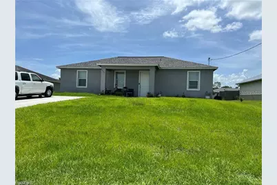 8036 Buttercup Circle, Labelle, FL 33935 - Photo 1