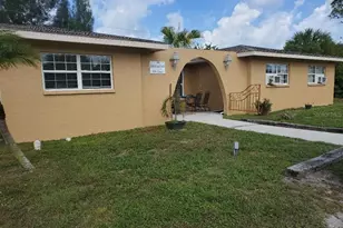 304 Ortiz Blvd, North Port, FL 34287 - Photo 1