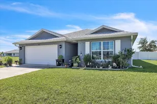1718 NW 19th Terrace, Cape Coral, FL 33993 - Photo 1