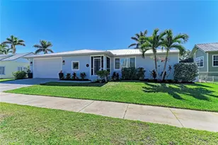 621 Trabue Ave, Punta Gorda, FL 33950 - Photo 1